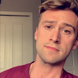 Meet your Posher, Elliott